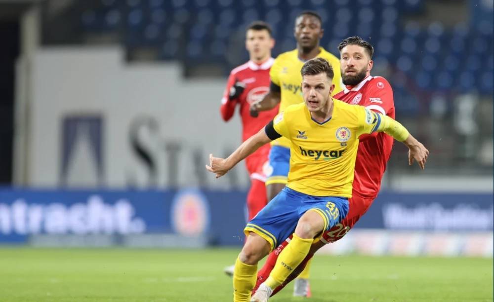 热刺在强强 热刺在强强