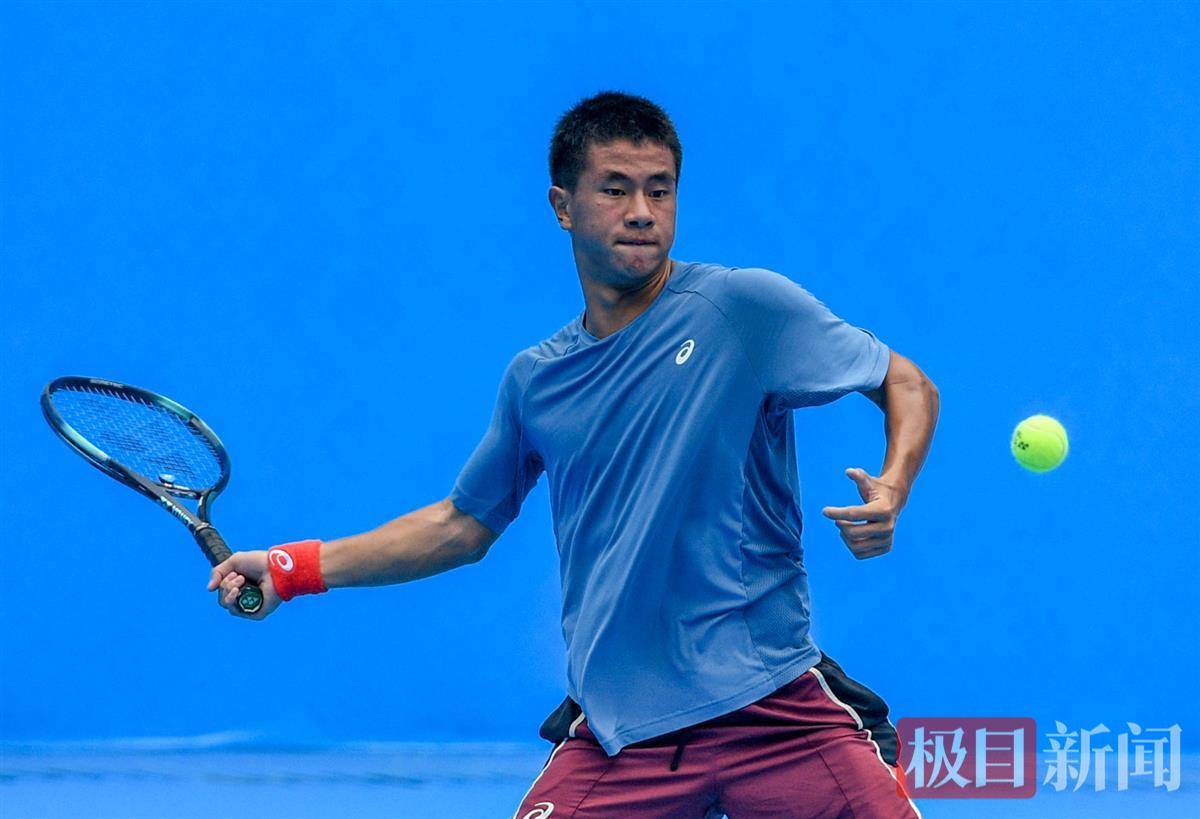 保持与利物 保持与利物