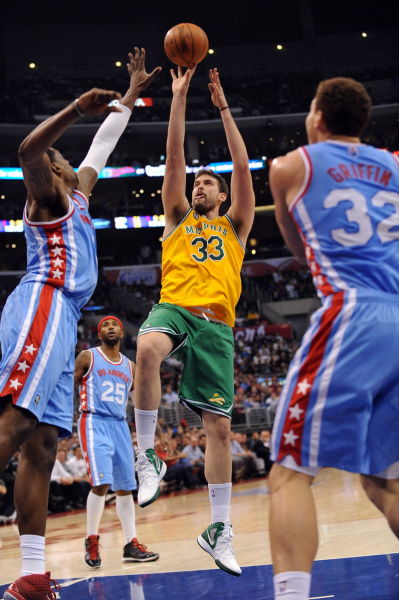 赛季都保持 赛季都保持